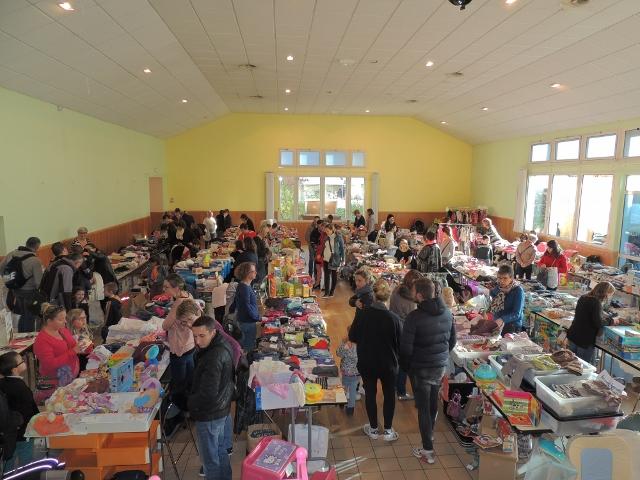 Bourse aux joujets